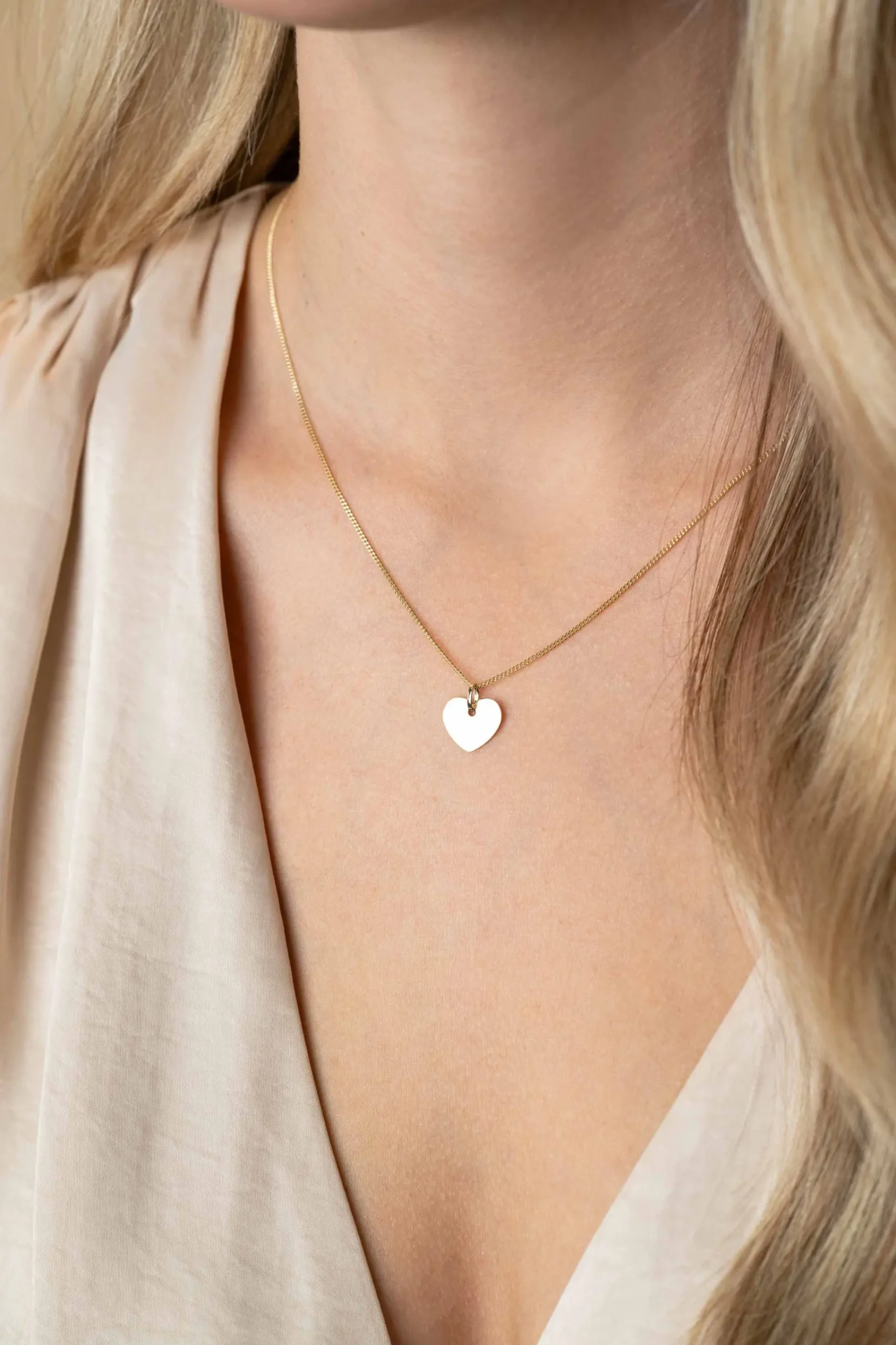 Zinzi 12mm Gold 14 krt gouden hanger met trendy glanzend hartje van 12mm ZGH396-12 (zonder collier)