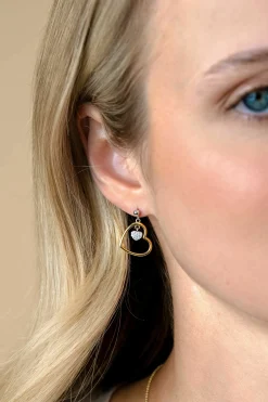 Clearance Zinzi 20mm gold plated zilveren oorstekers open hart 15mm en bungelend hartje bezet met witte zirconia's ZIO2621
