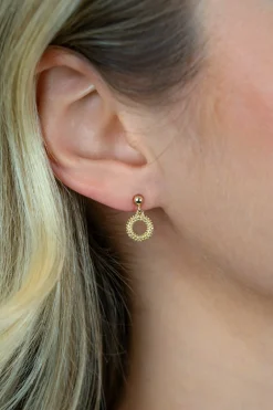 Clearance Zinzi 14mm gold plated zilveren oorstekers met open rondje van 8,5mm voorzien van een bolstructuur ZIO2704G