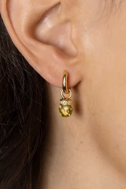 Hot Zinzi 15mm gold plated zilveren oorbedels met ronde groen peridot kleurstenen en bezet met witte zirconia's ZICH2428 (zonder oorringen)