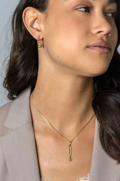 Hot Zinzi 15mm gold plated zilveren oorbedels met ronde groen peridot kleurstenen en bezet met witte zirconia's ZICH2428 (zonder oorringen)