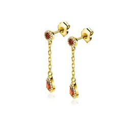 Clearance Zinzi 25mm gold plated zilveren oorstekers met schakelkettinkje en druppelvormige rood granaat kleursteen en witte zirconia's ZIO2560