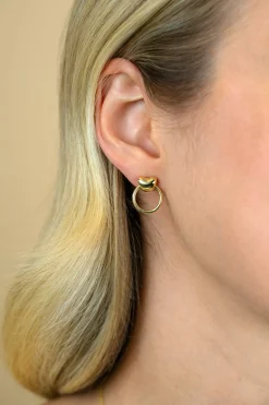 Discount Zinzi 16mm gold plated zilveren oorstekers met hart en open ring ZIO2759