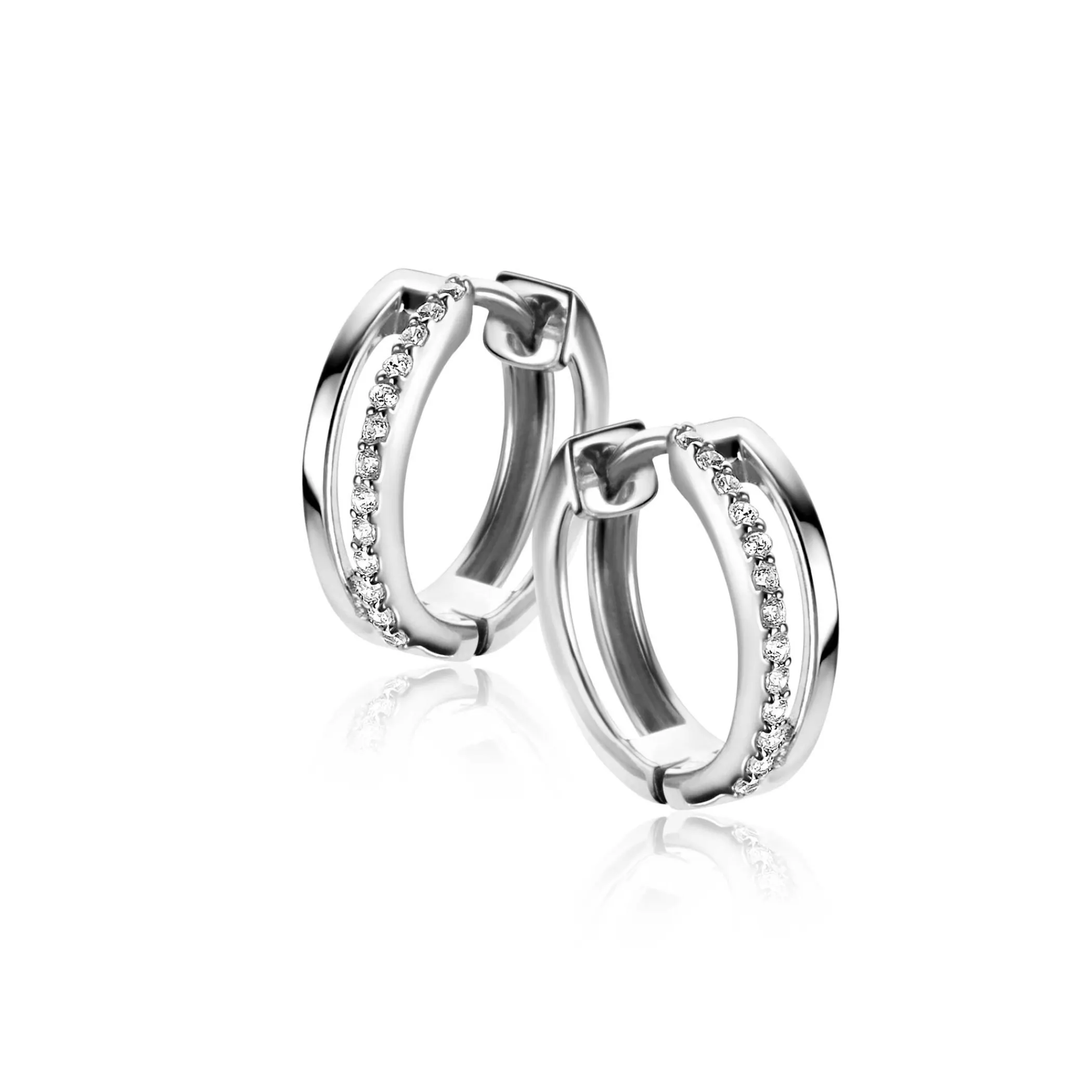 Clearance Zinzi 14mm zilveren oorringen met een multi-look uitstraling, bezet met witte zirconia's, met luxe klapsluiting 14x3mm ZIO2452