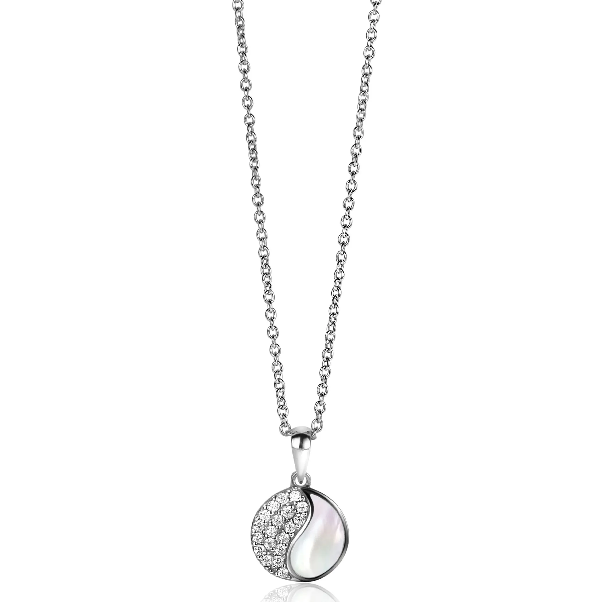 Hot Zinzi 18mm zilveren Yin Yang hanger rond, bezet met parelmoer en witte zirconia's. Yin Yang staat symbool voor: balans, harmonie, dynamiek en verbondenheid ZIH2423 (zonder collier)