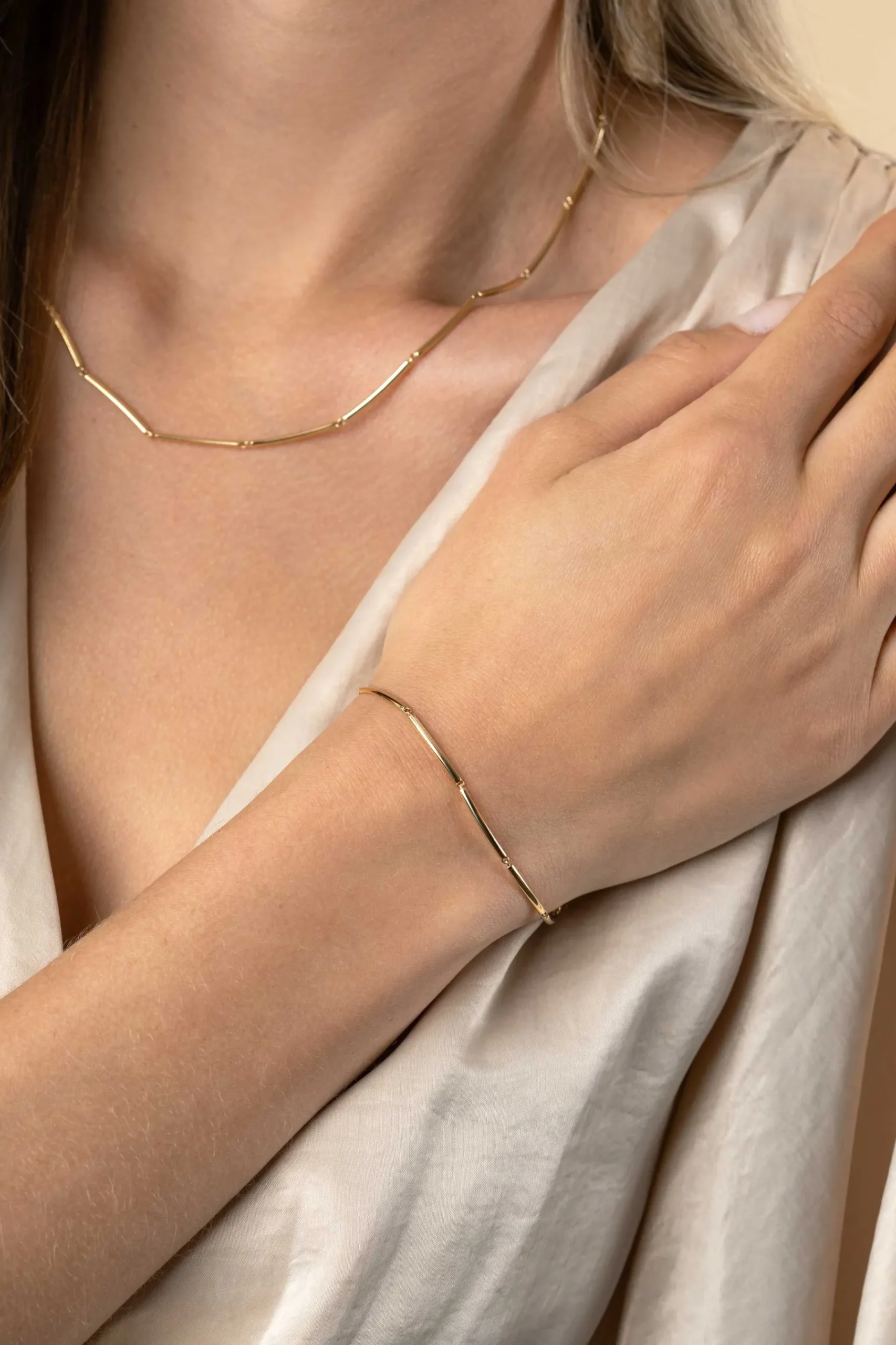 Hot Zinzi Gold 14 krt gouden armband met langwerpige glanzende staafjes 1,6mm breed 16,5-19cm ZGA461