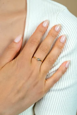 Clearance Zinzi Gold 14 krt gouden ring bezet met ronde witte zirconia 4,5mm breed ZGR371