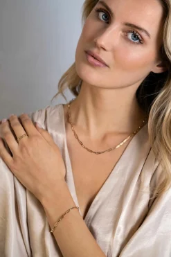 Online Zinzi Gold 14 krt gouden schakelring van 3mm breed, met de populaire paperclip-schakel ZGR346