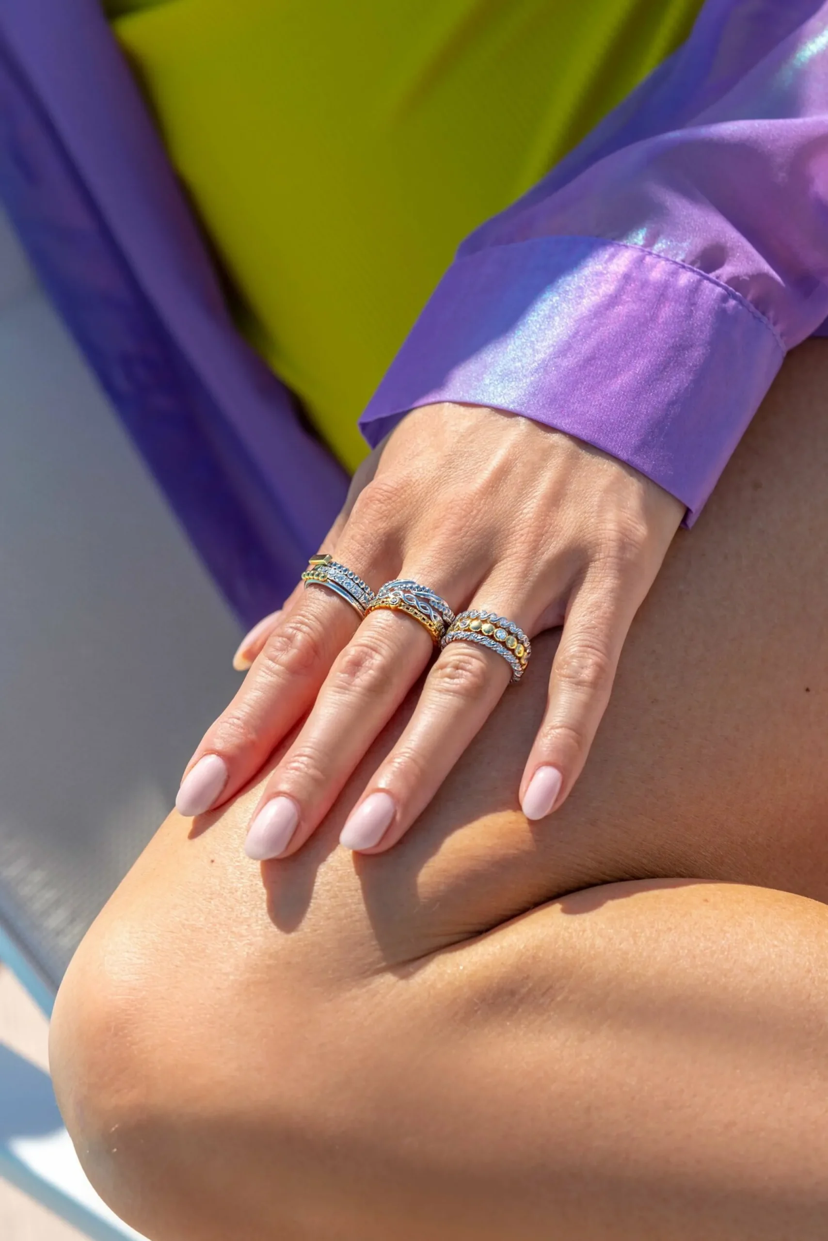 New Zinzi gold plated zilveren aanschuifring gladde rondjes en witte zirconia's ZIR2322