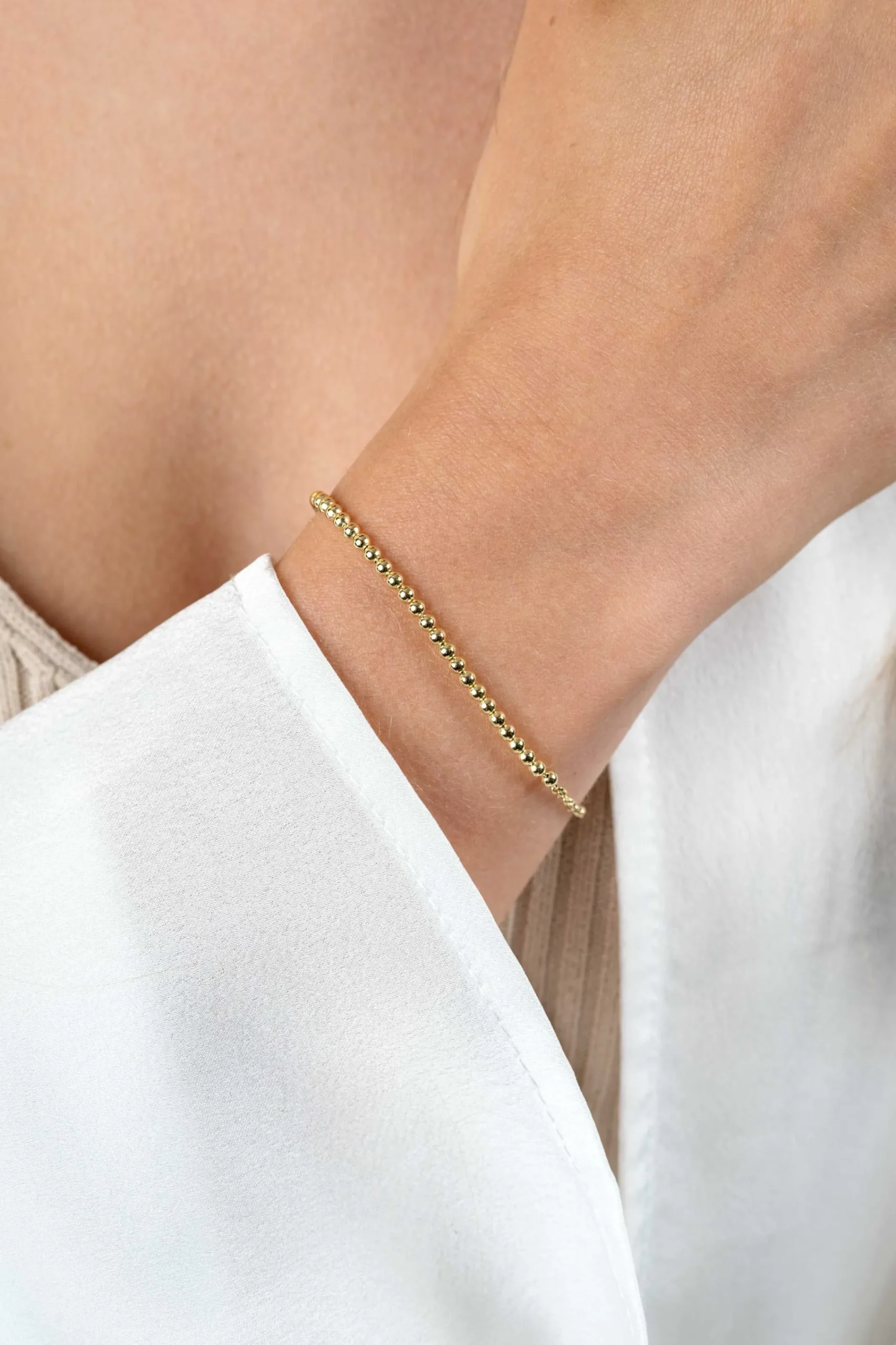 Discount Zinzi gold plated zilveren jasseron armband met bolletjes schakels (2,5mm breed) in het midden 16-19cm ZIA2640G