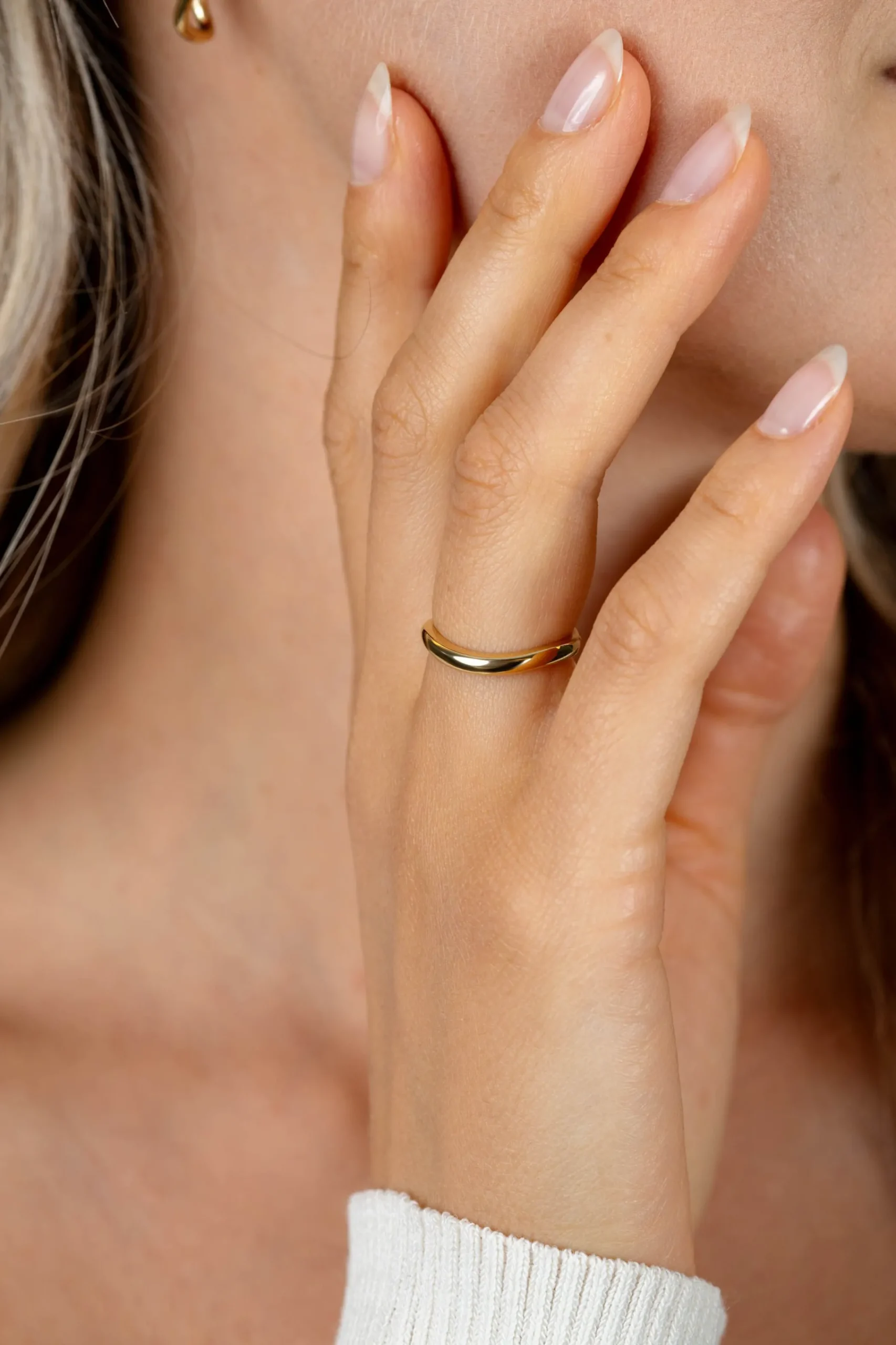 Online Zinzi gold plated zilveren gladde ring organisch gevormd (3mm breed) ZIR2656G