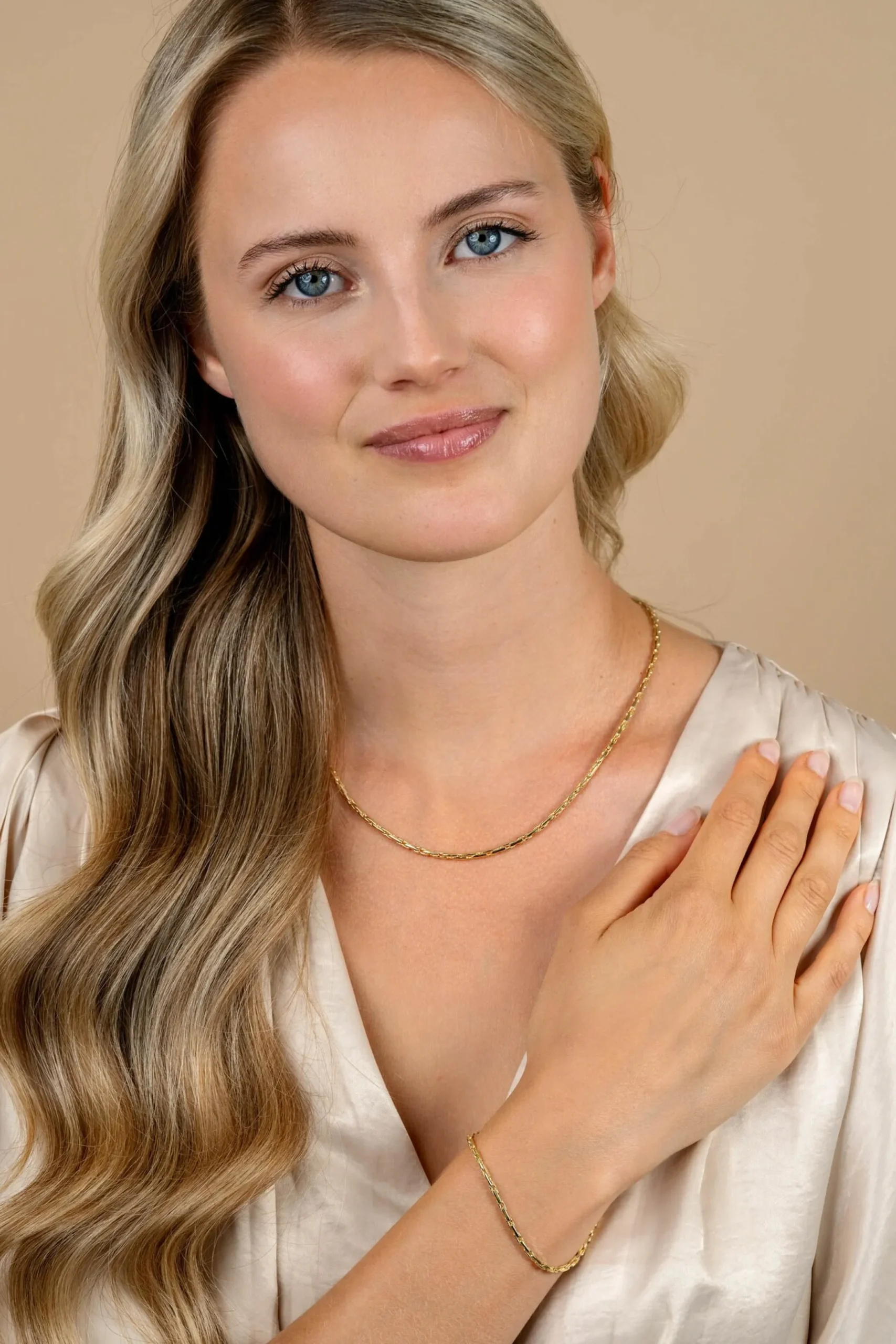Hot Zinzi gold plated zilveren schakel ketting 2,3mm breed 43-45cm ZIC2648G