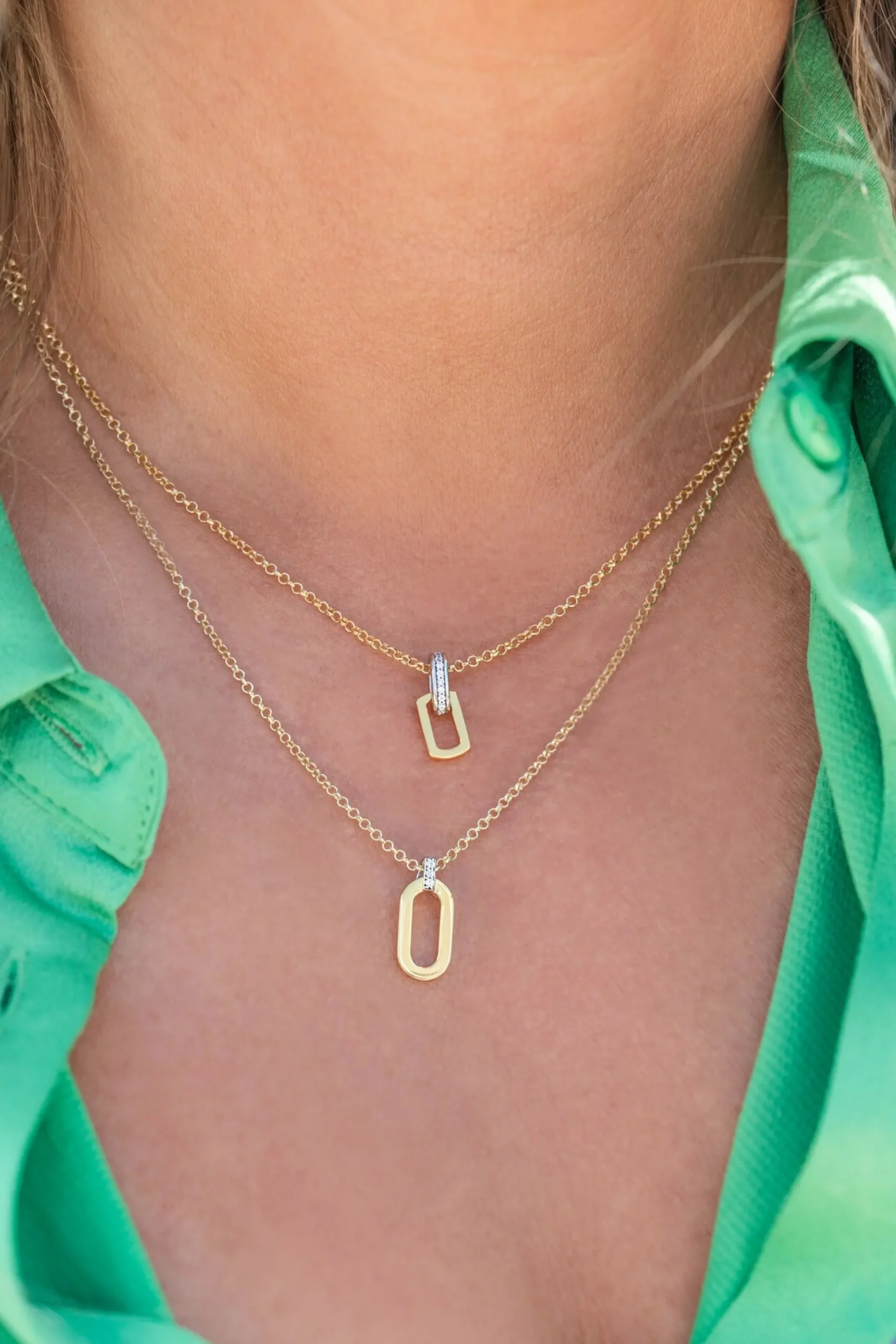 New Zinzi gold plated zilveren ovale hanger 16mm met luxe hangoog bezet met witte zirconia's ZIH2297 (zonder collier)