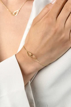 Outlet Zinzi gold plated zilveren armband met paperclip-schakels, waarbij in het midden twee druppelvormen mooi met elkaar verbonden zijn 17-20cm ZIA2634
