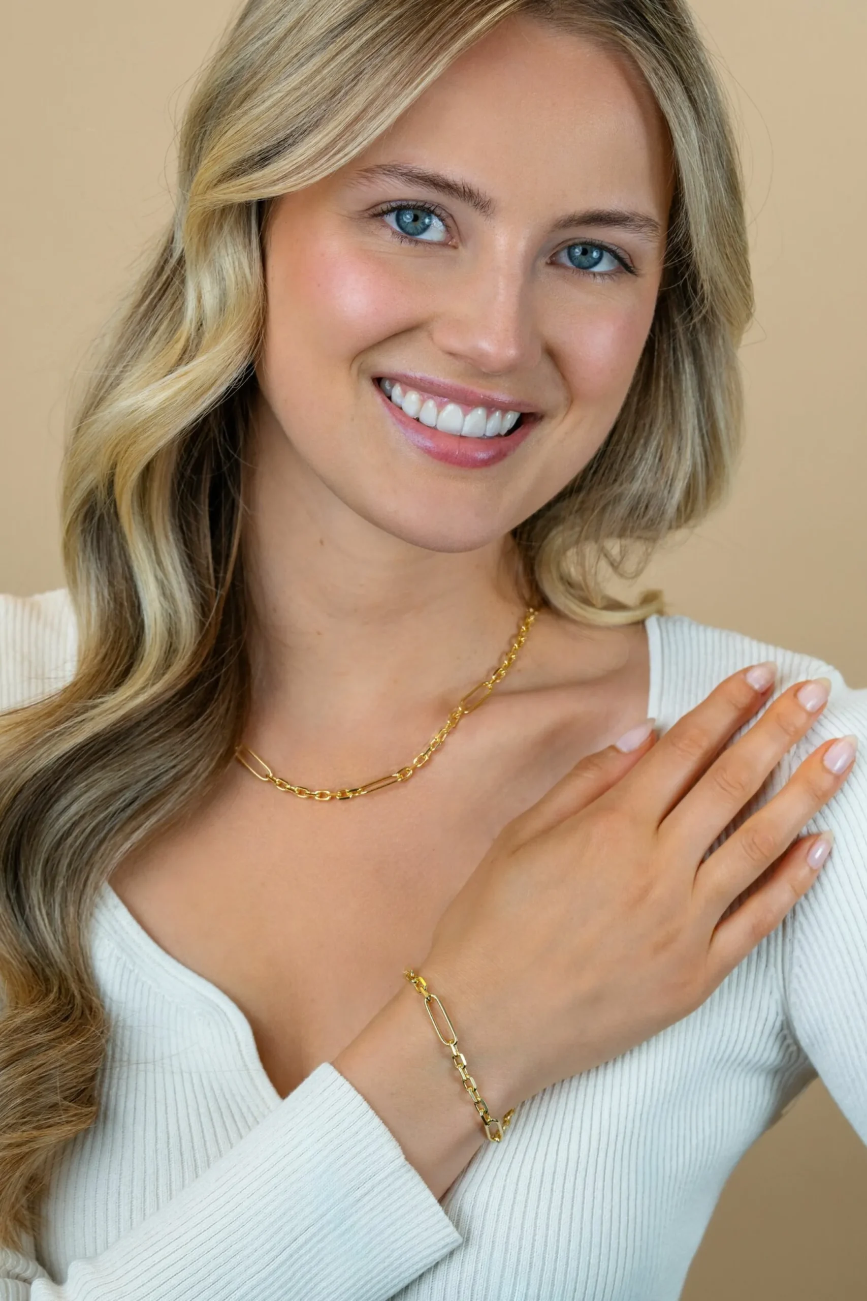 Outlet Zinzi gold plated zilveren schakelarmband met drie lange ovale schakels 5,5mm breed 18-21cm ZIA2711G
