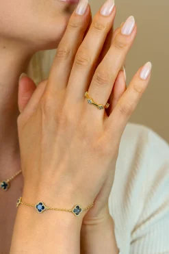 Best Zinzi gold plated zilveren ring (5mm breed) met lichtblauwe klavers ZIR2662