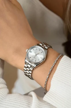 New Zinzi Iconic horloge 30mm met datum, gekartelde rand, zilverkleurige wijzerplaat en stalen schakelband ZIW2202