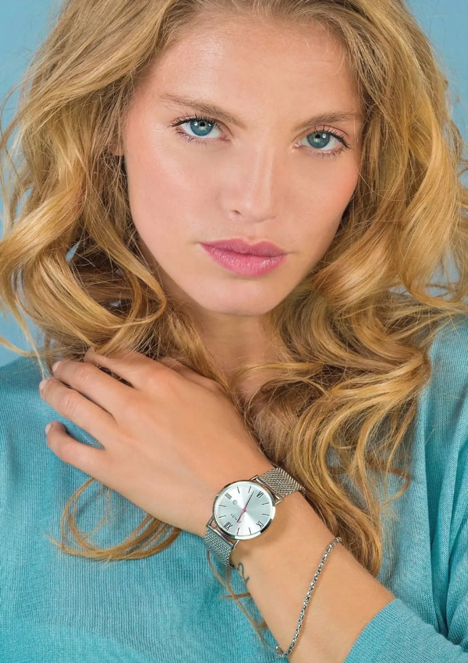 Sale Zinzi Roman horloge zilvergekleurde wijzerplaat en kast stalen mesh band 34mm extra dun ZIW502M