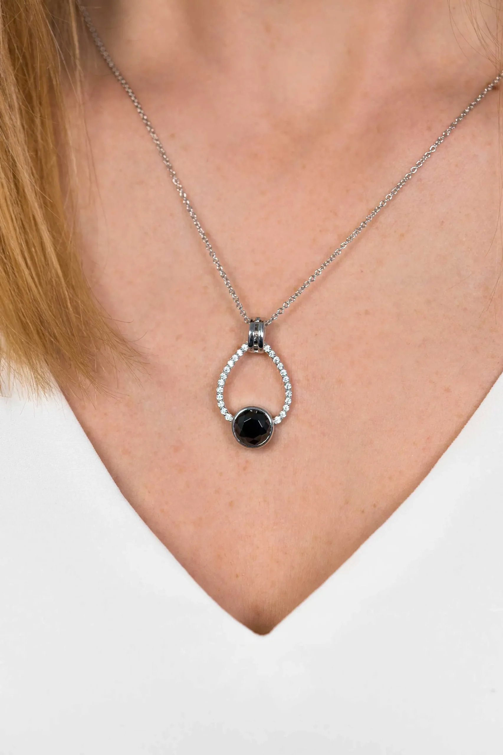 Online Zinzi zilveren hanger 32mm druppelvorm zwart witte zirconia's ZIH1947 (zonder collier)