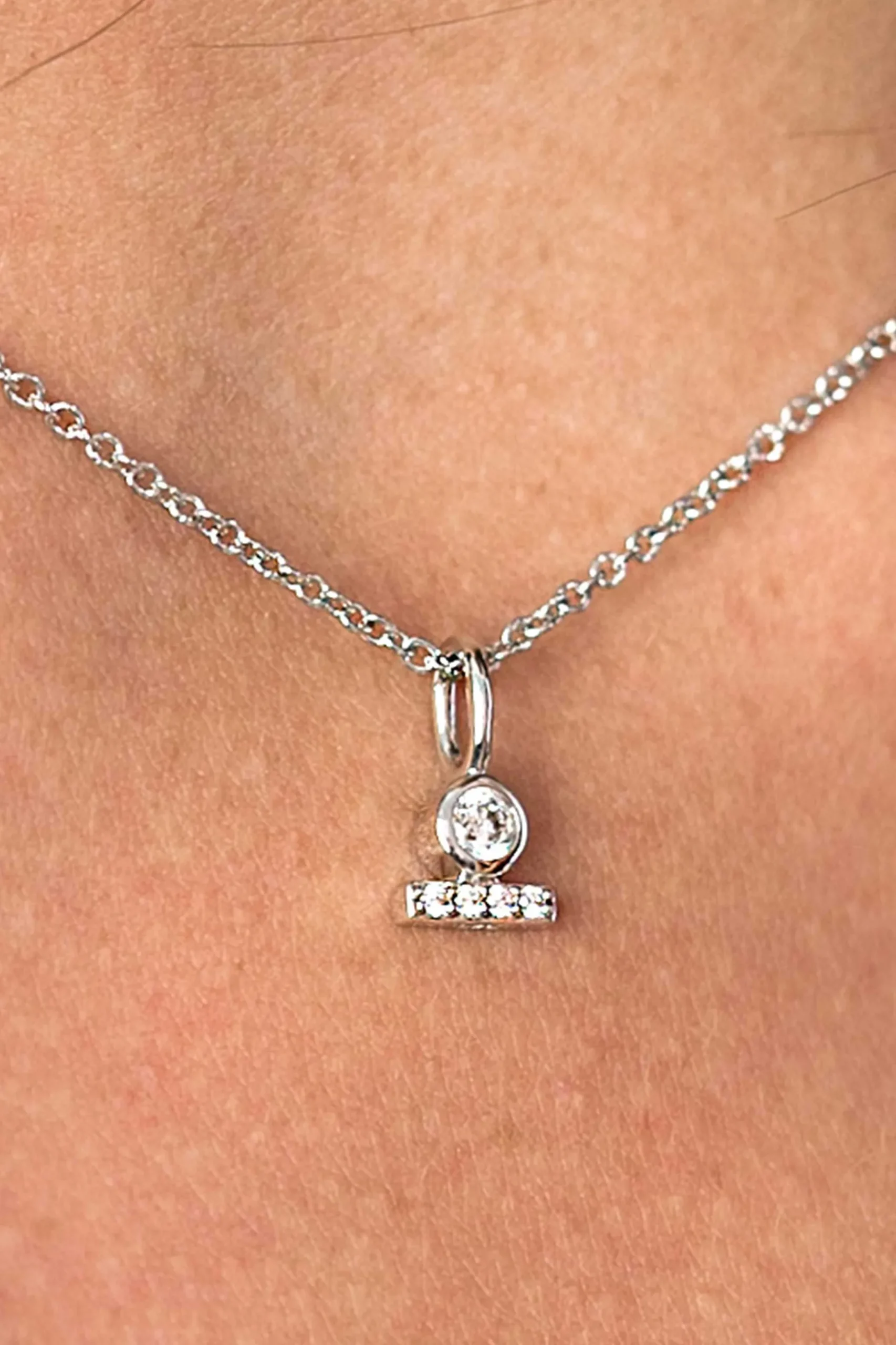 Outlet Zinzi zilveren hanger rond staafje wit ZIH1822 (zonder collier)