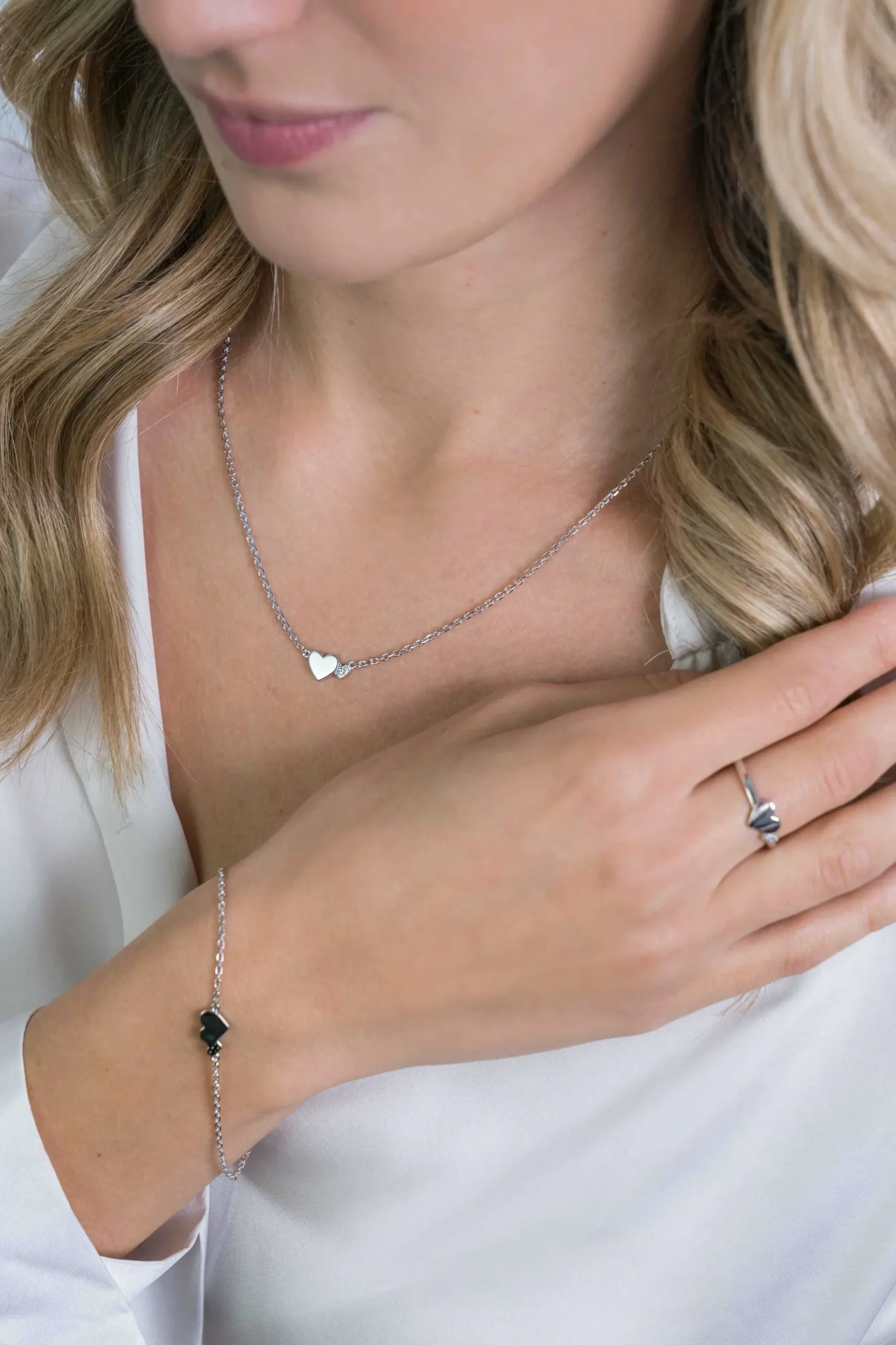 Discount Zinzi zilveren ketting met hartjes zirconia's/zilver 42-45cm ZIC2137