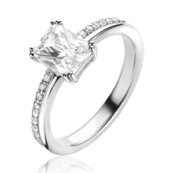 Discount Zinzi zilveren luxe ring met rechthoekige witte zirconia in een vierpoots-zetting. De scheen heeft een multi-look uitstraling. ZIR2392