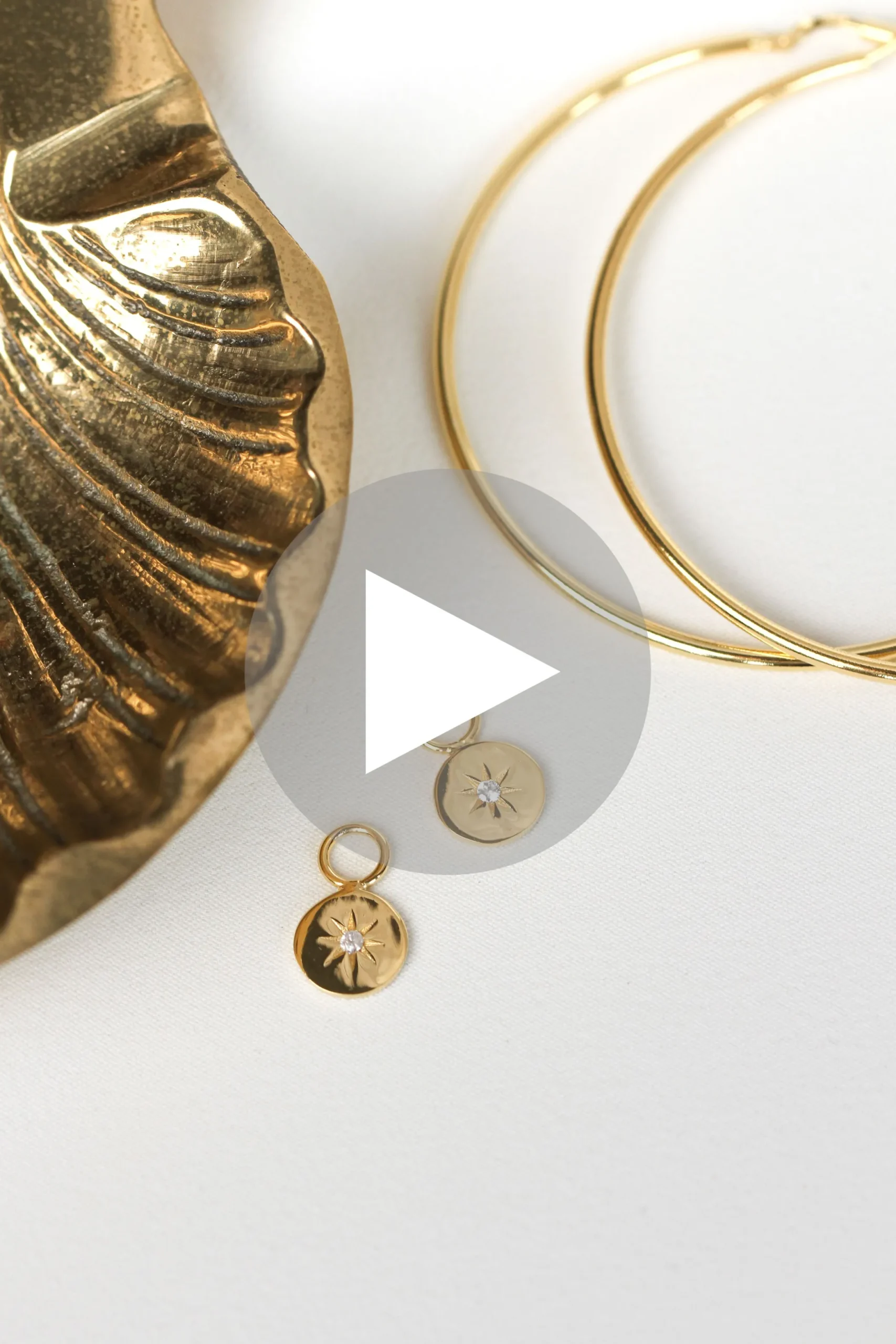 Zinzi zilveren oorbedels 14K geel verguld rond 10mm zon witte zirconia ZICH1994G (zonder oorringen)