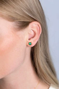 Clearance Zinzi zilveren oorknoppen extra 14K geel verguld zeshoek met groene kleursteen 7mm ZIO2259G