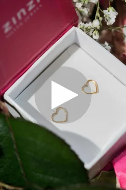 Zinzi zilveren oorknoppen 10mm hartjes glad en witte zirconia's ZIO2137