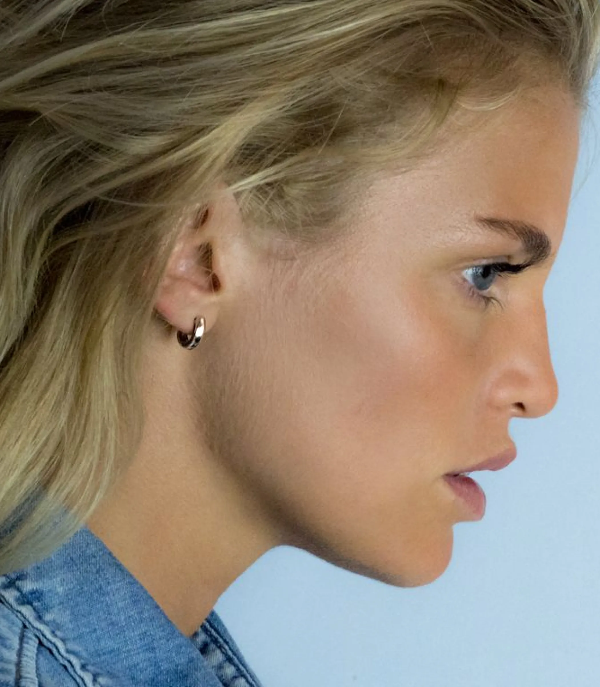 Best Zinzi zilveren oorringen 12 x 3mm glad met luxe klapsluiting ZIO187
