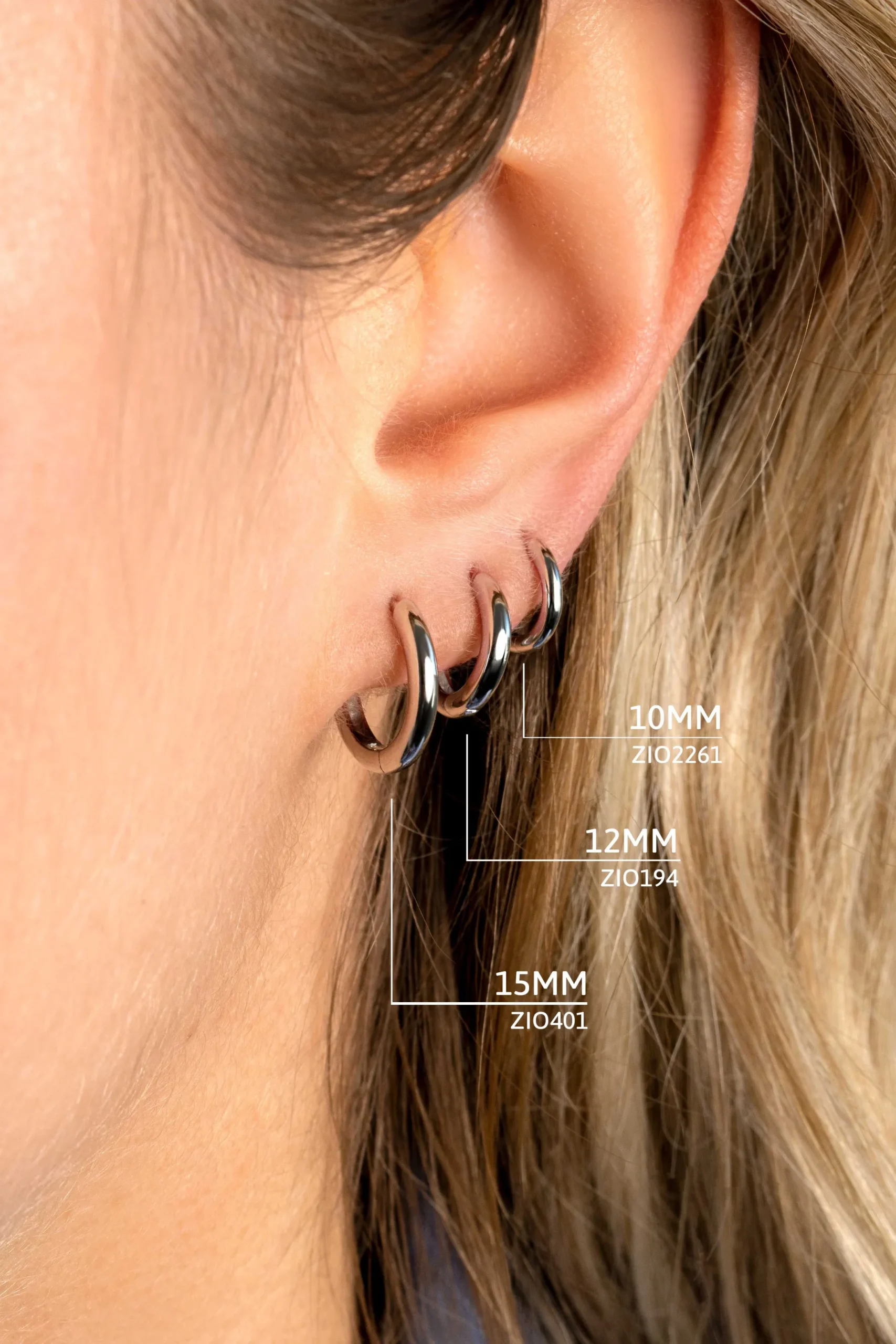 Best Zinzi zilveren oorringen 15 x 2mm glad met luxe klapsluiting ZIO401