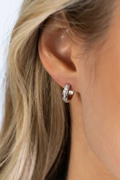 Zinzi zilveren oorringen (13mm), met gedraaide bewerking en luxe scharniersluiting ZIO2395
