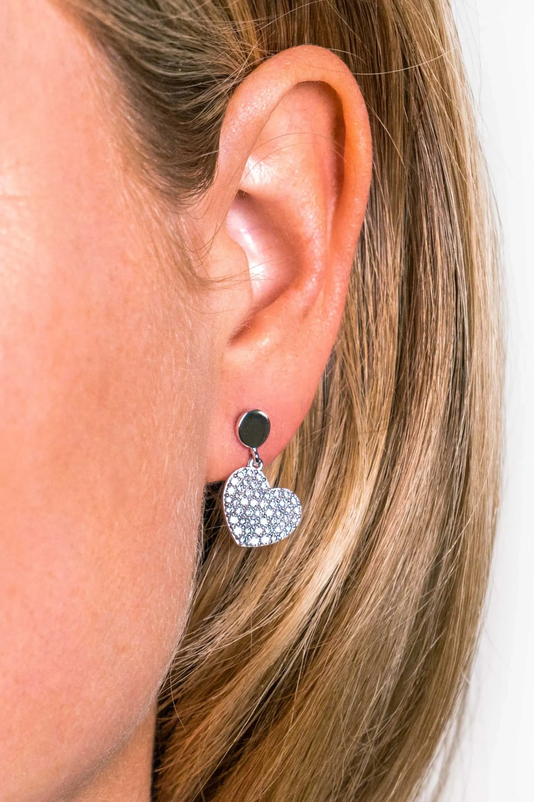 Sale Zinzi zilveren oorsieraden bungelend hart wit ZIO1696