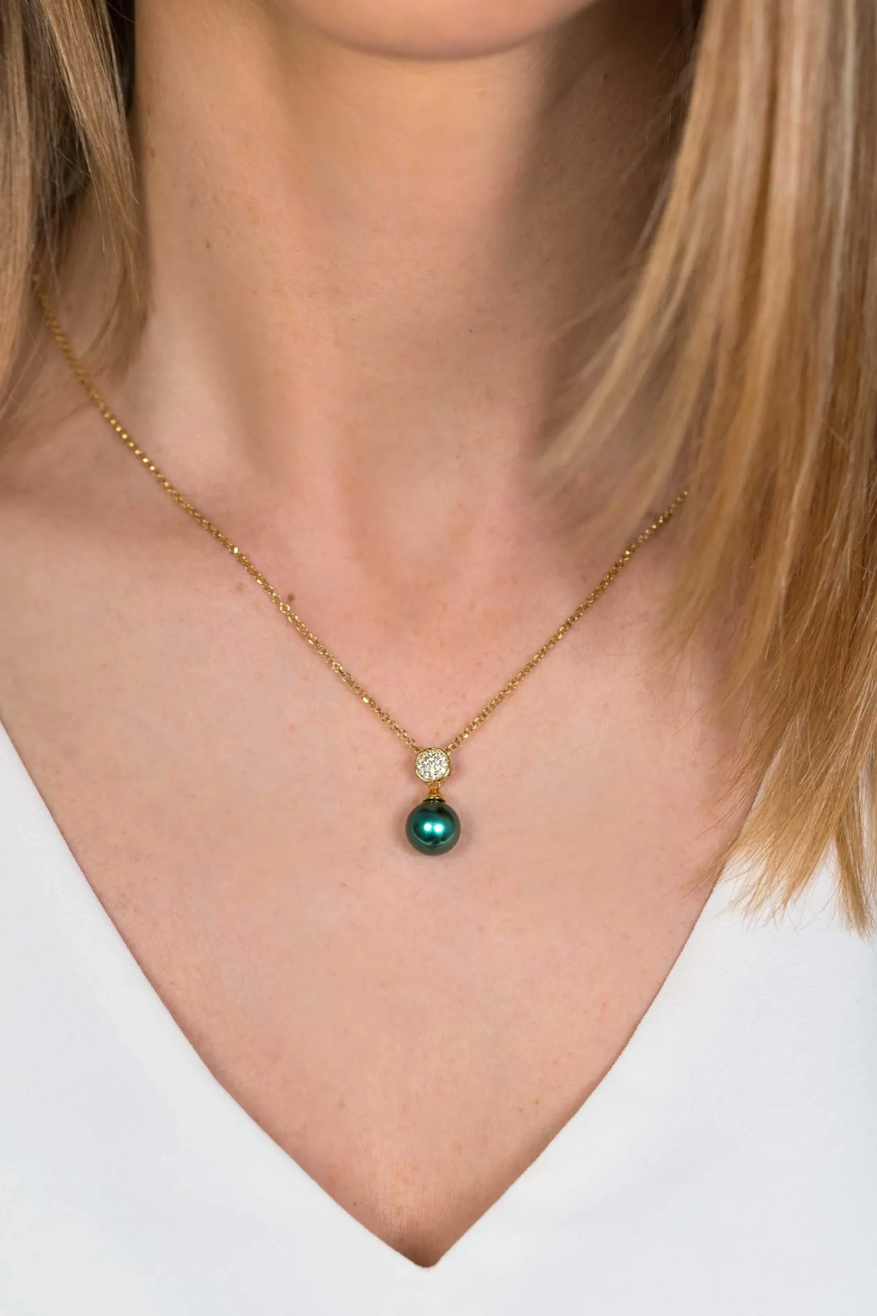 Sale Zinzi zilveren parelhanger geelverguld 18mm witte zirconia's groene parel ZIH1151GG (zonder collier)
