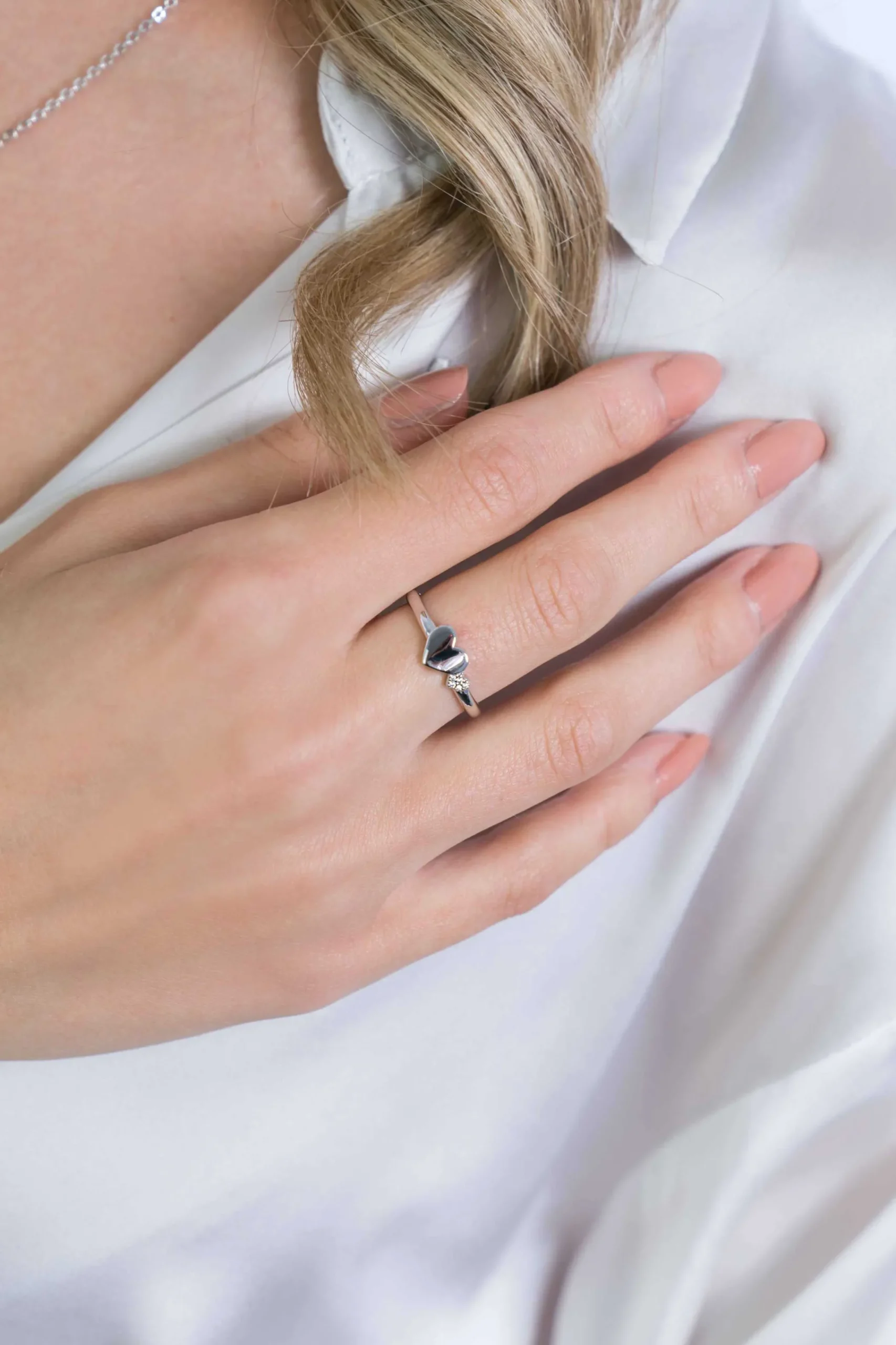 New Zinzi zilveren ring hartjes glad en witte zirconia's ZIR2137