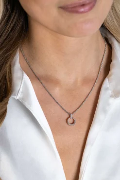 Clearance Zinzi zilveren ronde hanger 15mm gedraaid motief, hangoog bezet met witte zirconia's ZIH2403 (zonder collier)