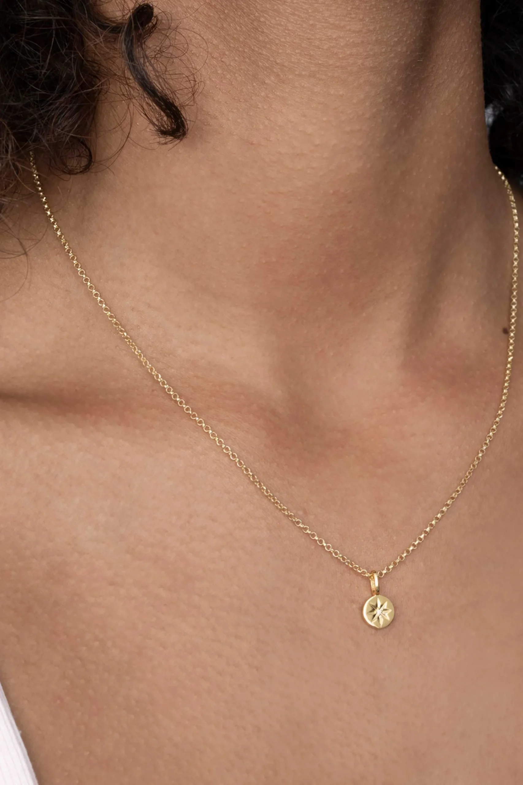 New Zinzi zilveren ronde hanger geel verguld zonnetje ZIH2068G (zonder collier)